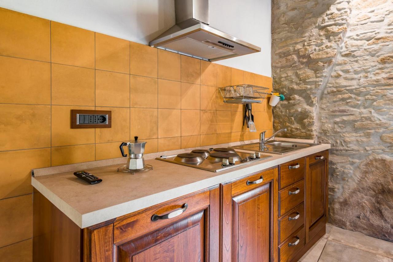 Agriturismo Il Salice Tizzano Val Parma ภายนอก รูปภาพ