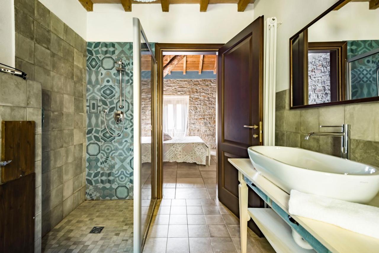 Agriturismo Il Salice Tizzano Val Parma ภายนอก รูปภาพ