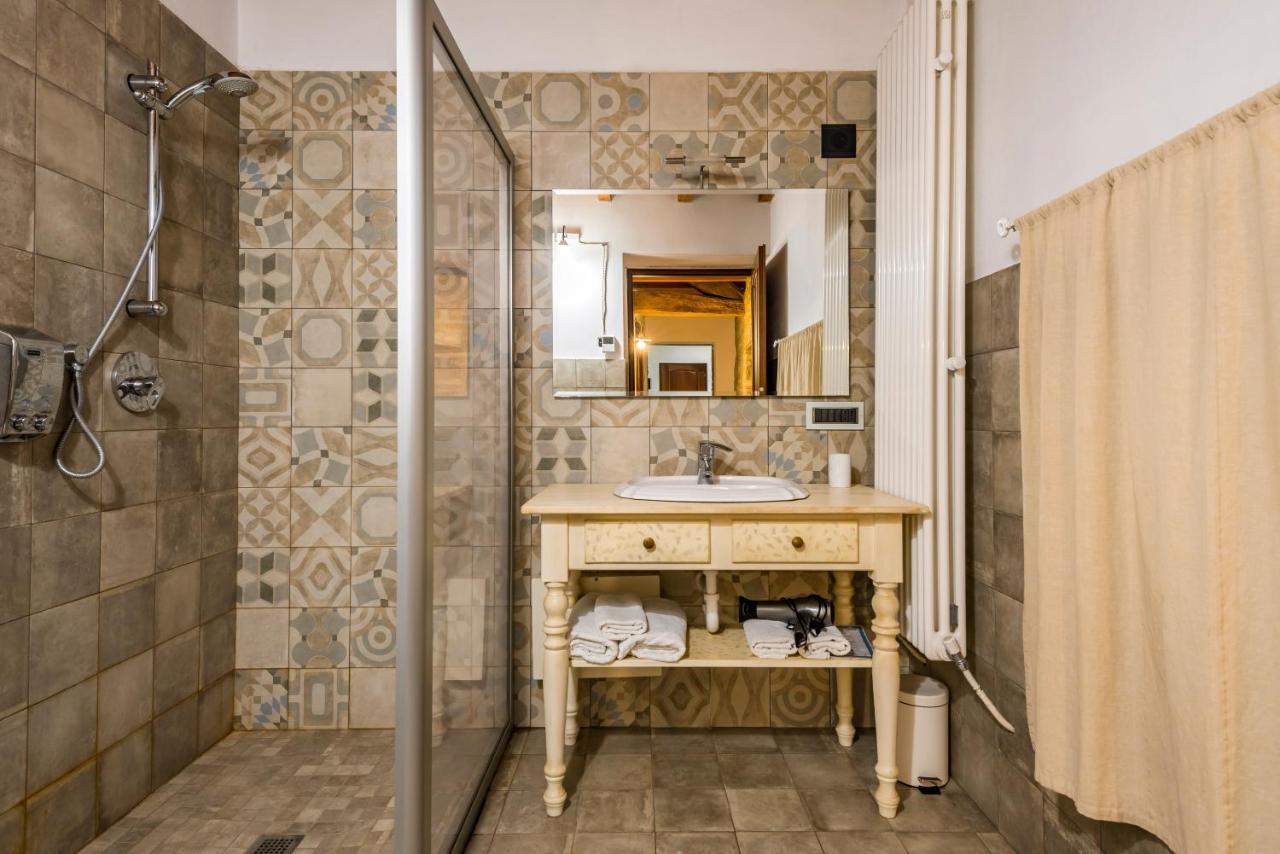 Agriturismo Il Salice Tizzano Val Parma ภายนอก รูปภาพ