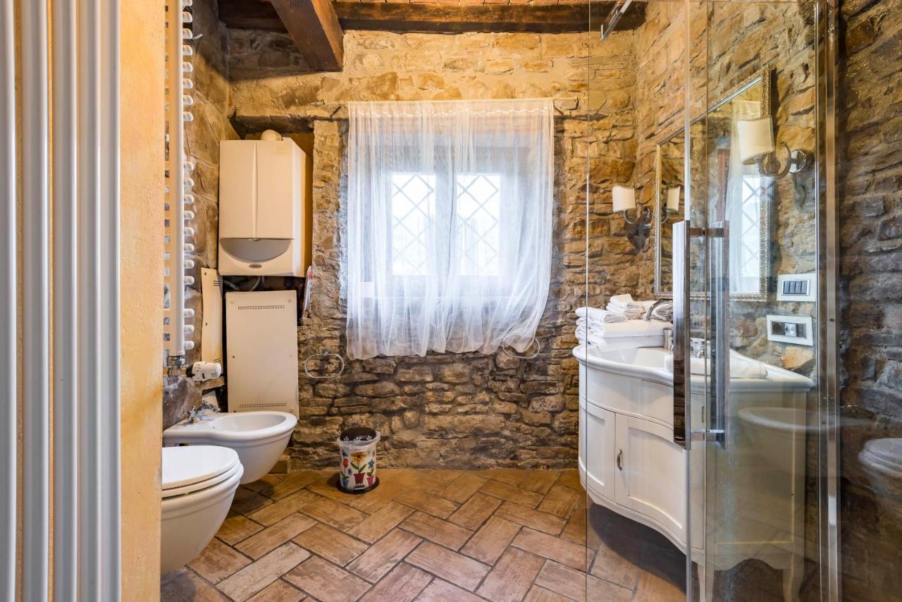Agriturismo Il Salice Tizzano Val Parma ภายนอก รูปภาพ