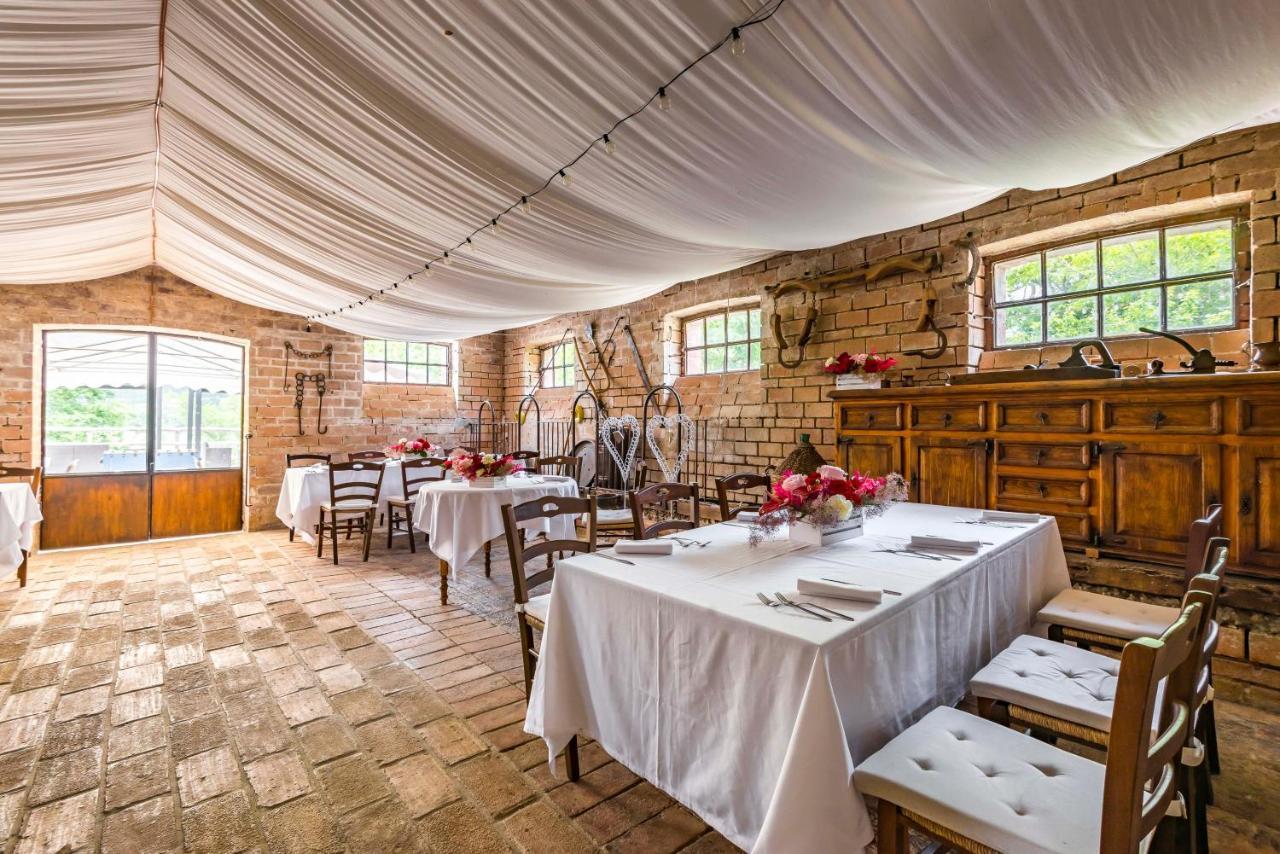 Agriturismo Il Salice Tizzano Val Parma ภายนอก รูปภาพ