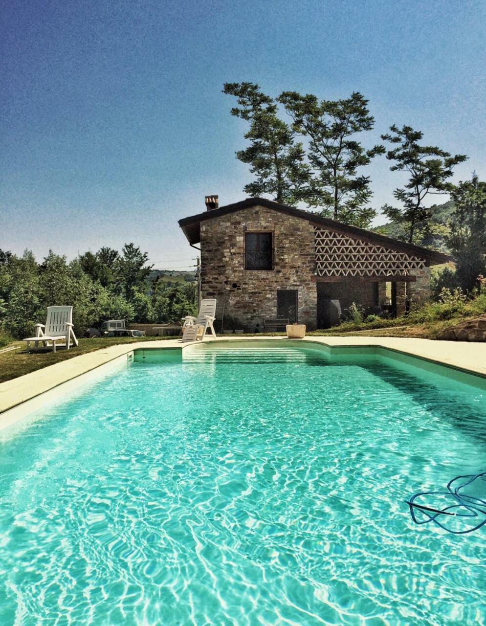 Agriturismo Il Salice Tizzano Val Parma ภายนอก รูปภาพ